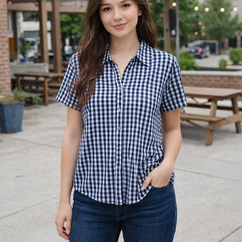 Basic Editions Womens Short Sleeve Navy Blue and White Plaid Top